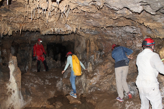 Escursione Speleologica in Grotta, alla scoperta del respiro della terra.